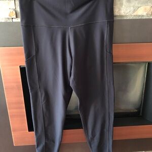 2X ThirdLove Black Stretch Activewear Cropped Leggings